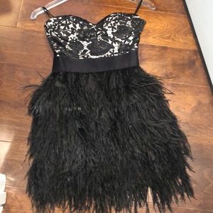 🖤Bebe Feather Dress🖤